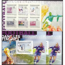 Футбол Гвинея 2009, История футбольных марок, полный комплект с зубцами и без зубцов