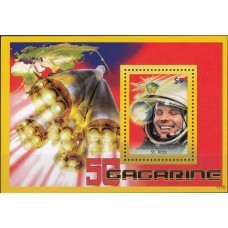 Космос Сент Киттс 2014, 50-летие первого полета человека в космос Юрий Гагарин, блок Mi: 136